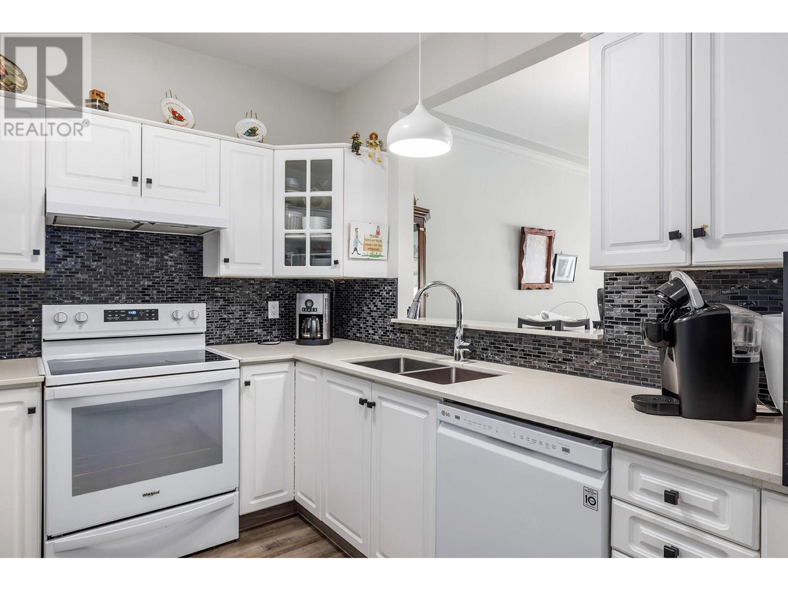 Photo 8 of 877 Klo Road Unit 227, Kelowna BC