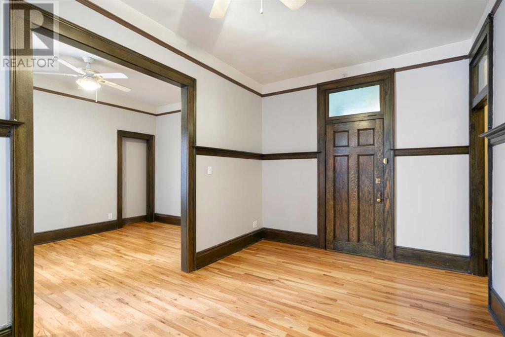 Single Family House for Sale in    Avenue SW Lower Mount Royal Calgary 