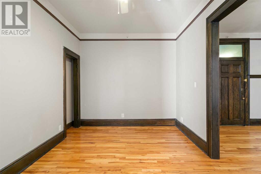 Single Family House for Sale in    Avenue SW Lower Mount Royal Calgary 