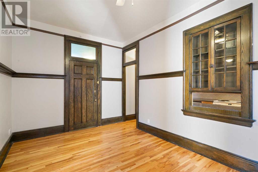 Single Family House for Sale in    Avenue SW Lower Mount Royal Calgary 