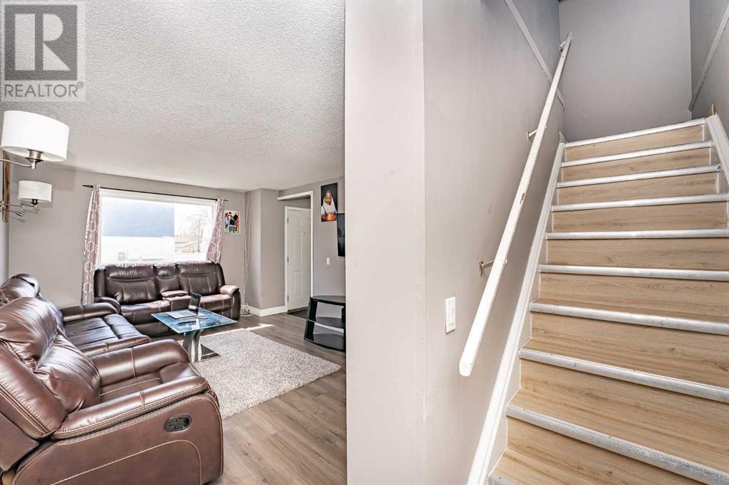 Single Family House for Sale in   Hubalta Road SE Dover Calgary 