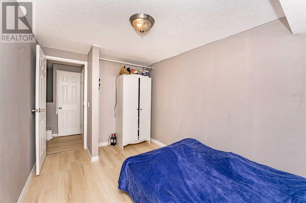 Single Family House for Sale in   Hubalta Road SE Dover Calgary 