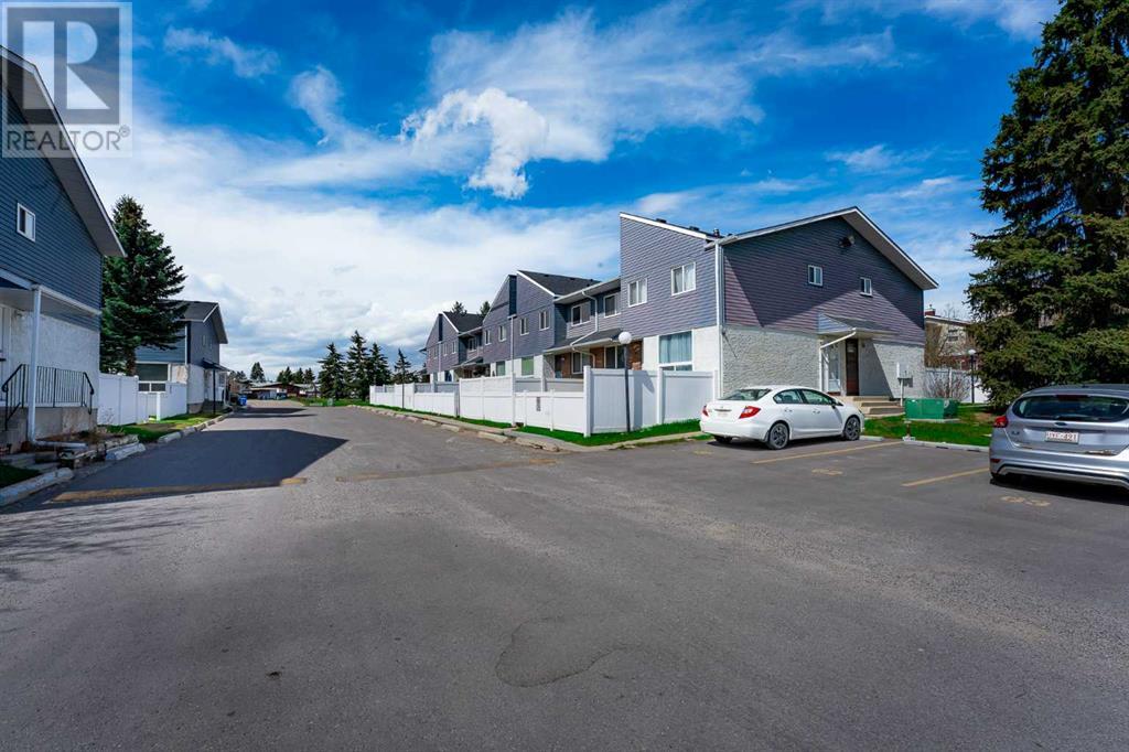 Single Family House for Sale in   Hubalta Road SE Dover Calgary 