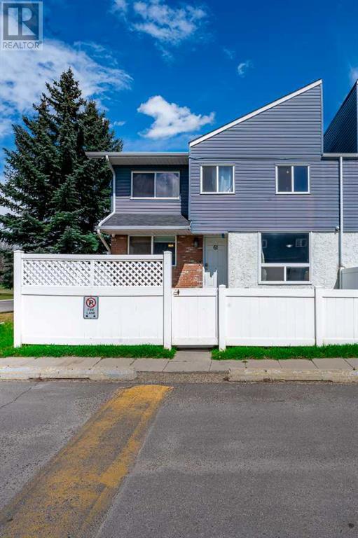 Single Family House for Sale in   Hubalta Road SE Dover Calgary 
