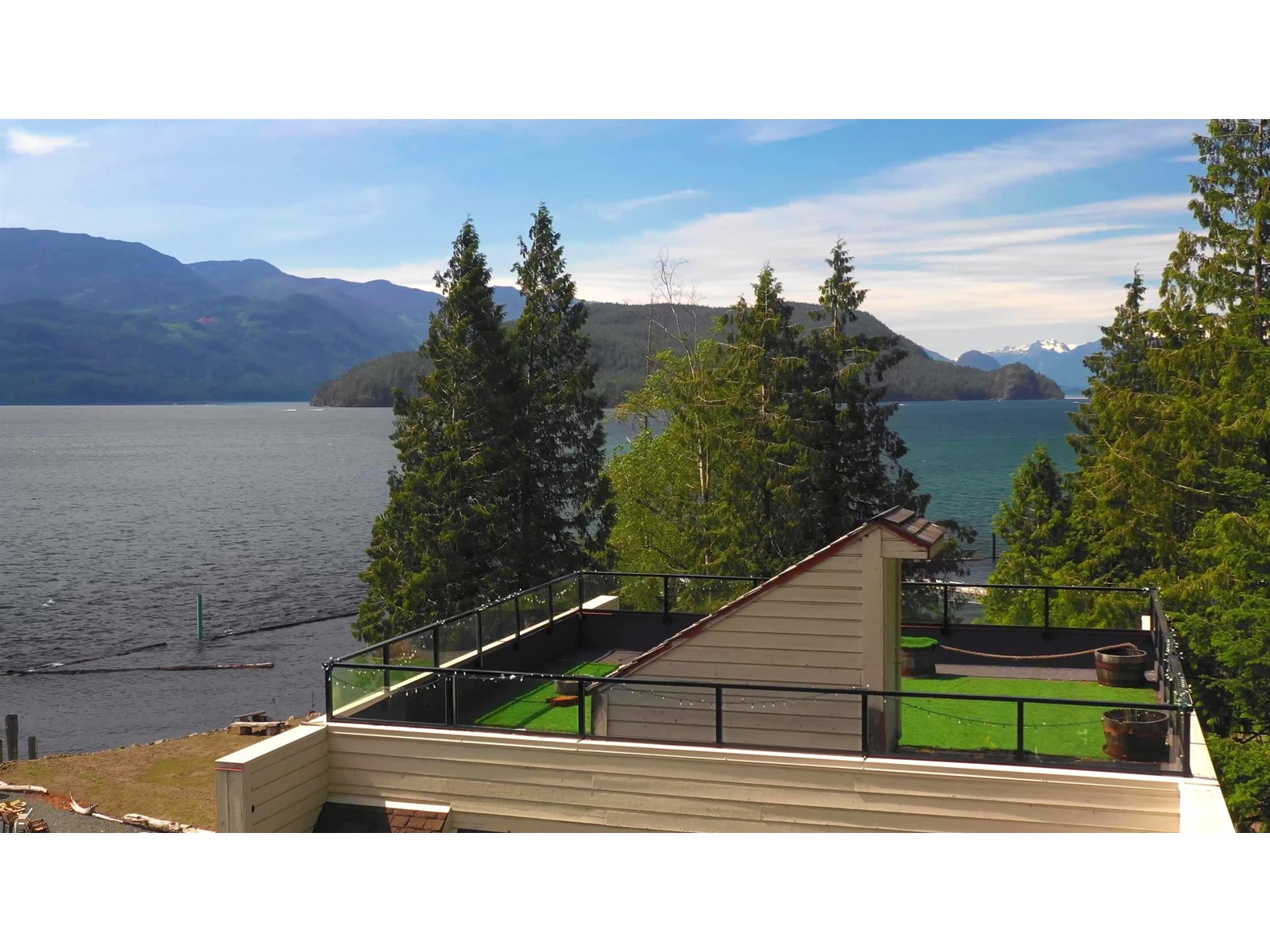 6507 ROCKWELL DRIVE, Harrison Lake, Harrison Hot Springs