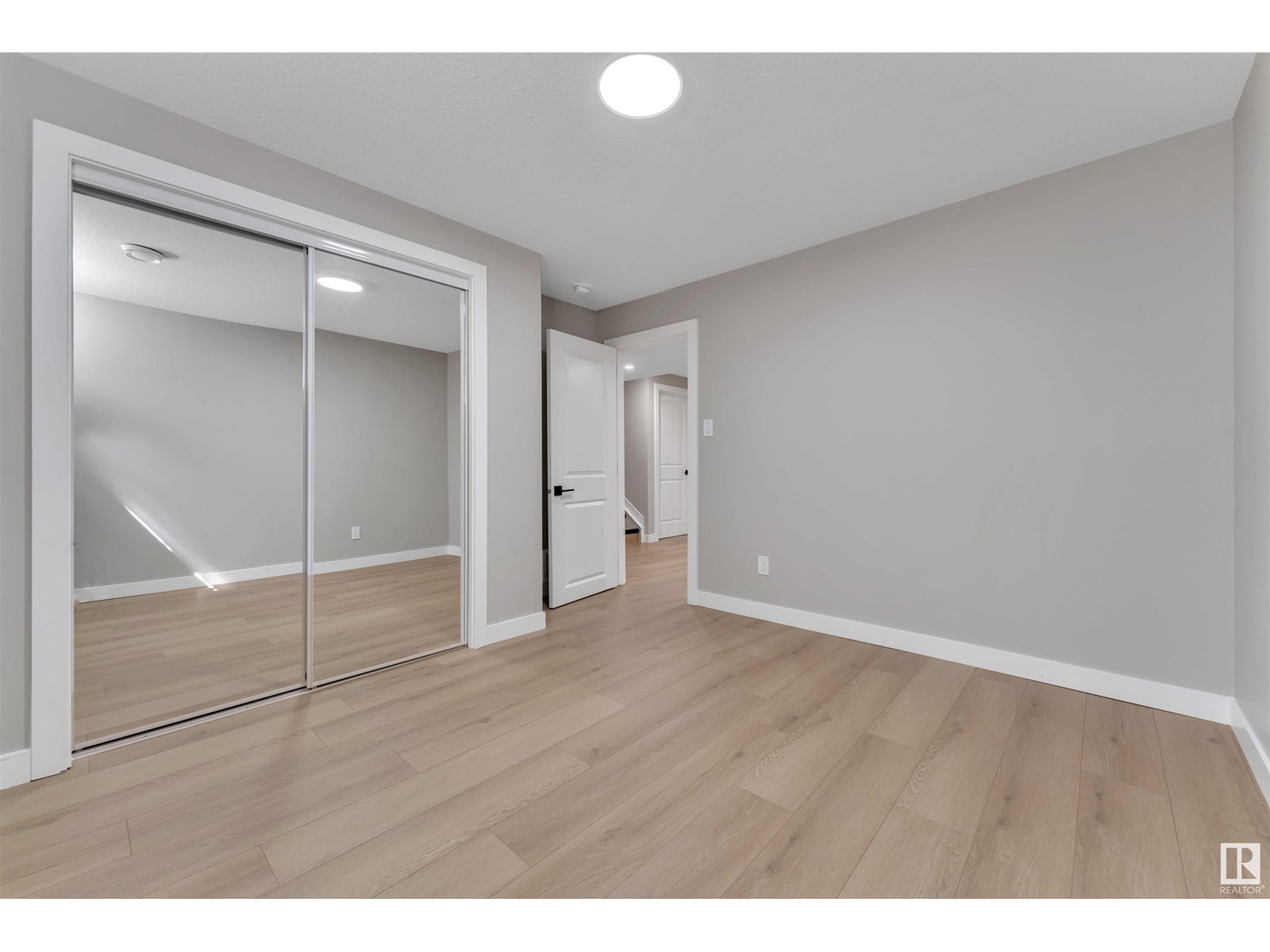 Photo 16 of 6307 20 Av Nw, Edmonton AB