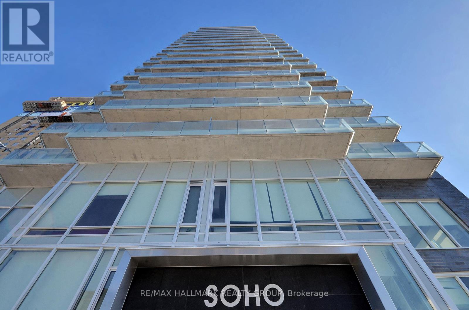 Soho Champagne