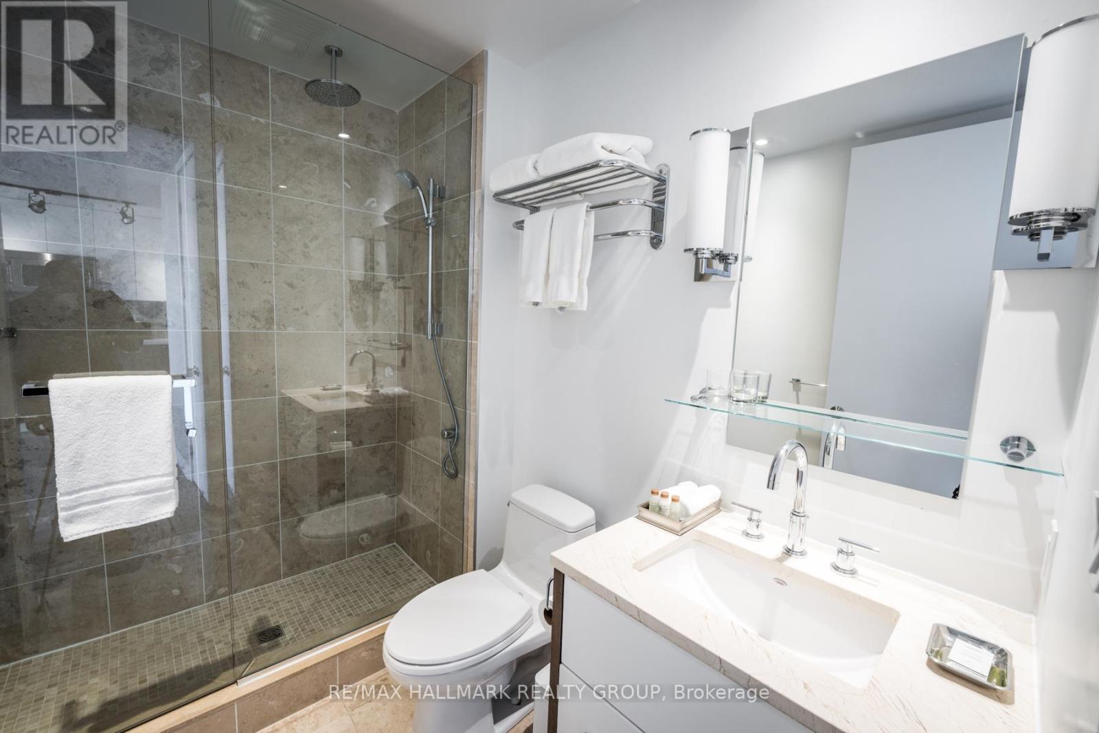 Photo 16 of 1805 111 Champagne Avenue, Ottawa ON
