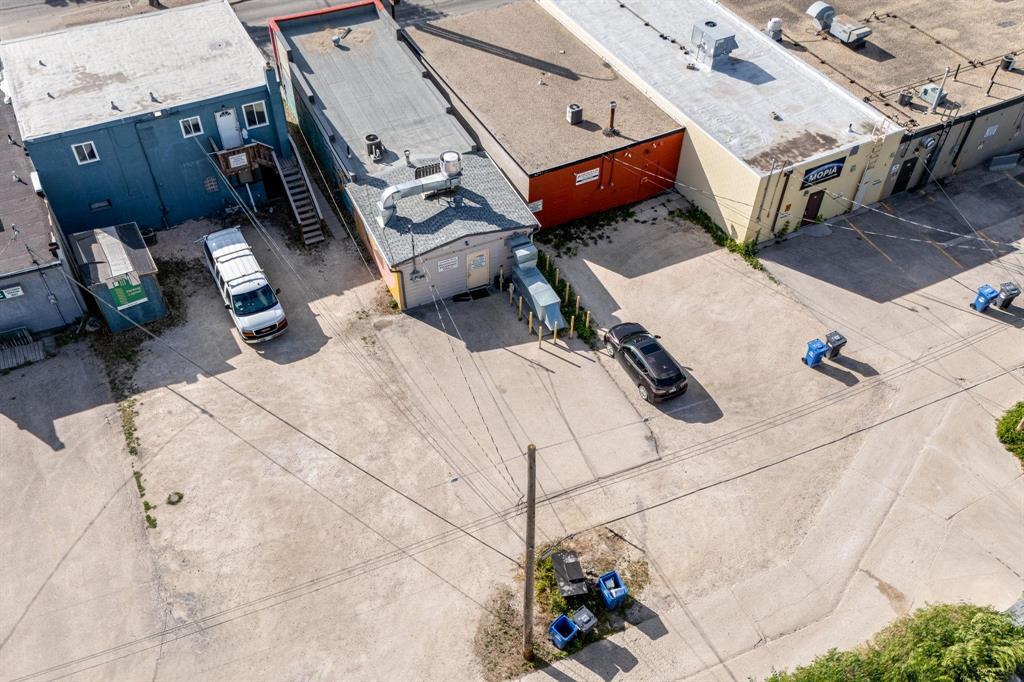 Photo 6 of 839 Henderson Highway, Winnipeg MB