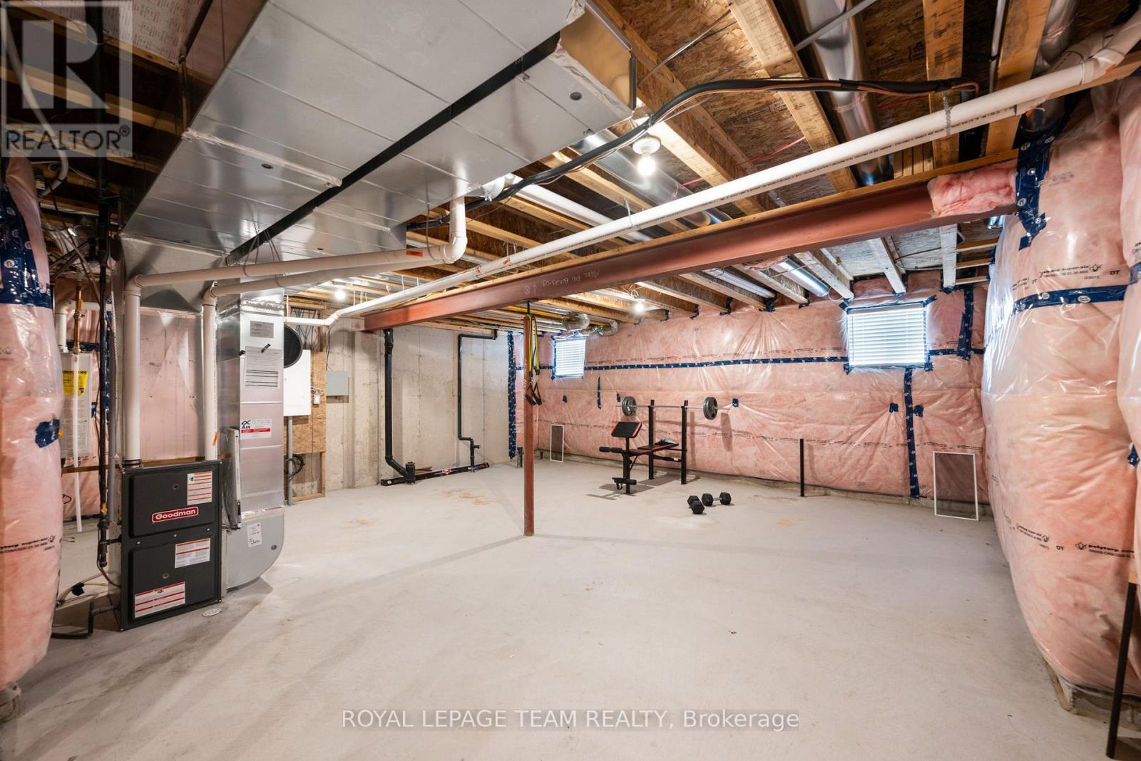 Photo 23 of 741 Derreen Avenue, Ottawa ON