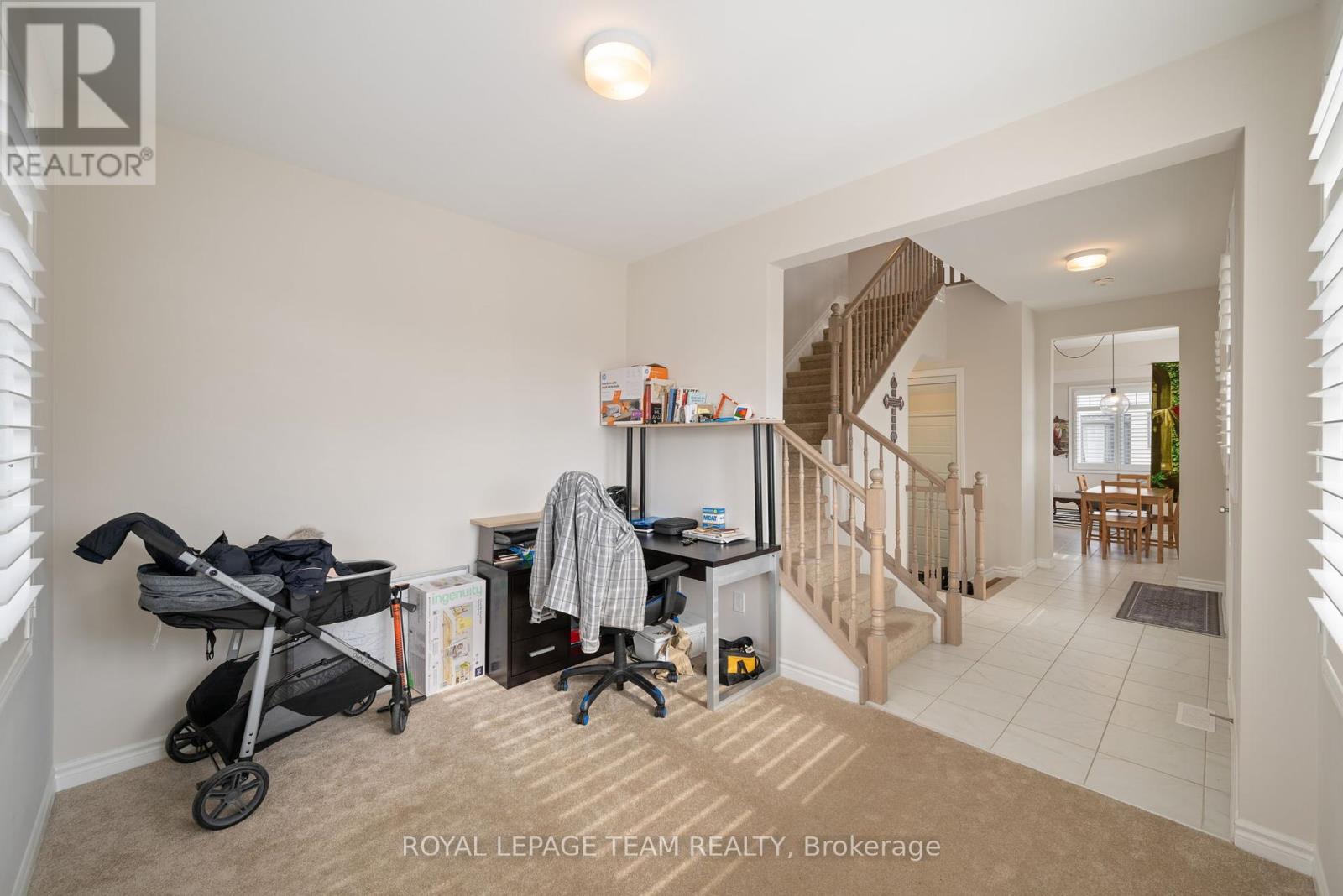 Photo 11 of 741 Derreen Avenue, Ottawa ON