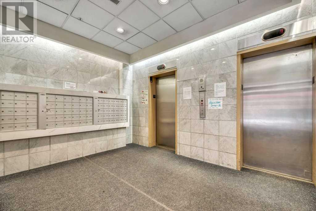 Single Family House Loft for Sale in    Avenue SW Chinatown Calgary 