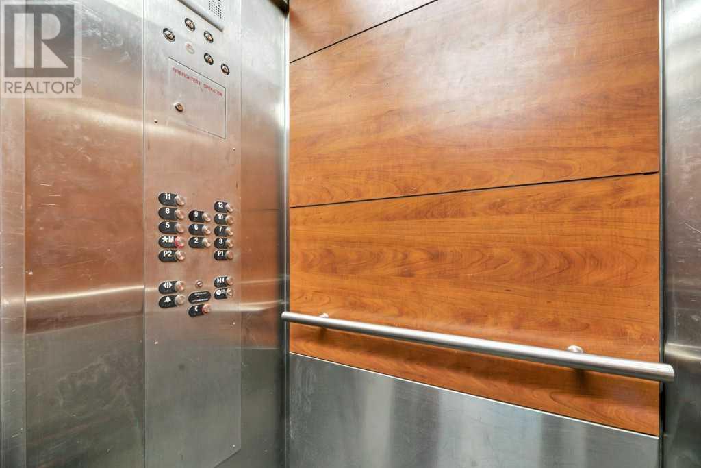 Single Family House Loft for Sale in    Avenue SW Chinatown Calgary 
