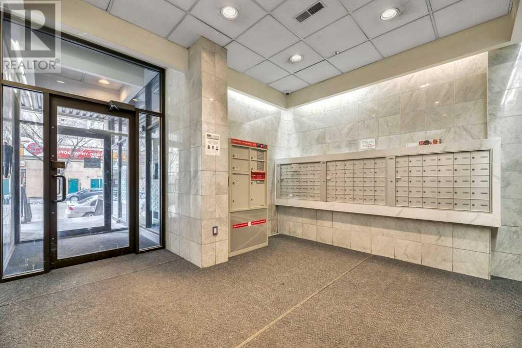 Single Family House Loft for Sale in    Avenue SW Chinatown Calgary 