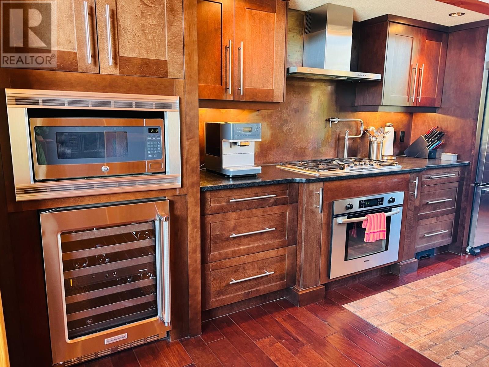 Photo 16 of 2557 Ledgerock Ridge, Invermere BC