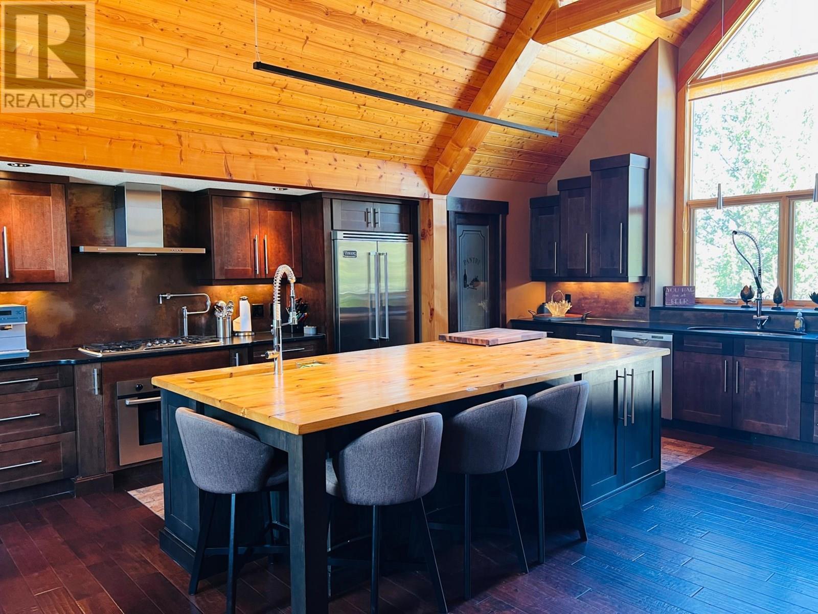 Photo 11 of 2557 Ledgerock Ridge, Invermere BC
