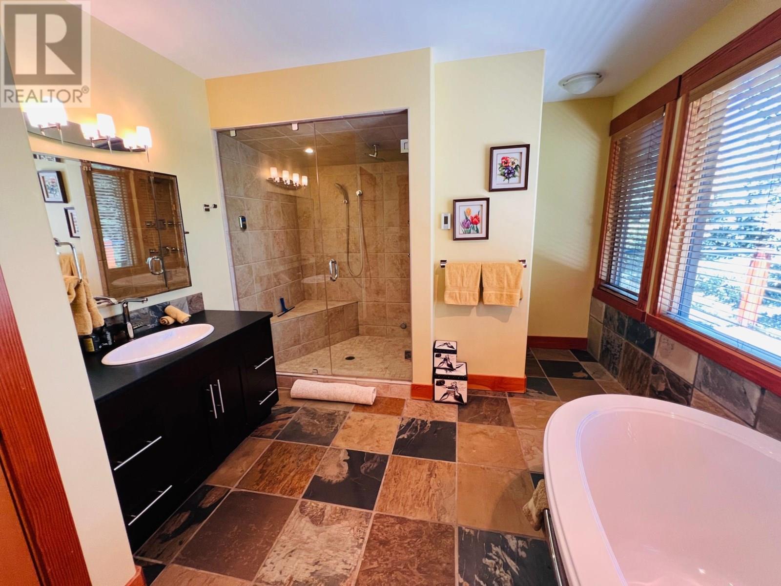 Photo 62 of 2557 Ledgerock Ridge, Invermere BC