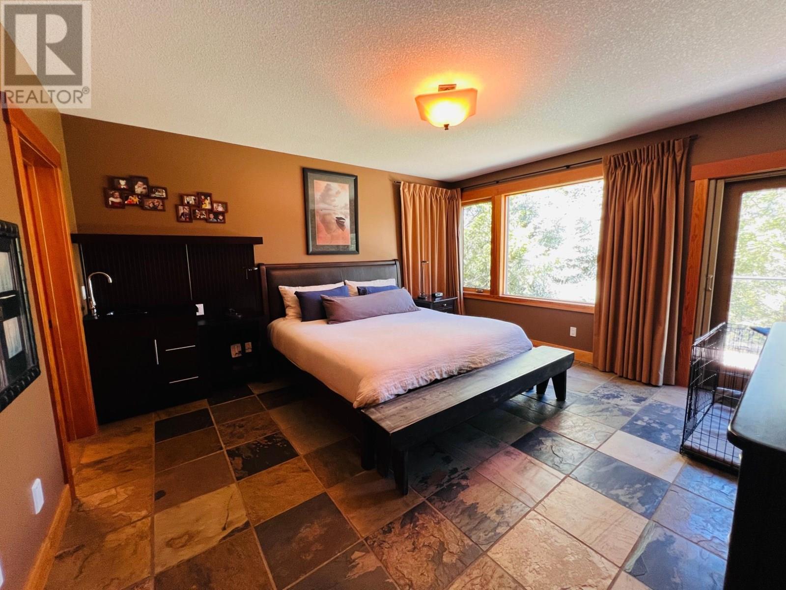 Photo 48 of 2557 Ledgerock Ridge, Invermere BC