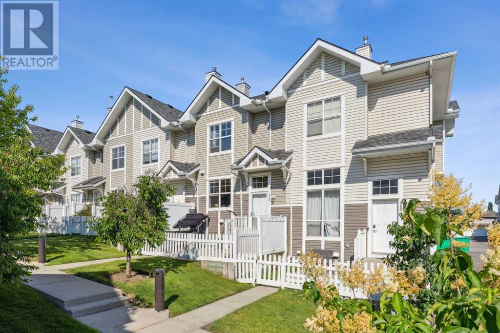 3198 New Brighton Gardens SE, Calgary, Alberta