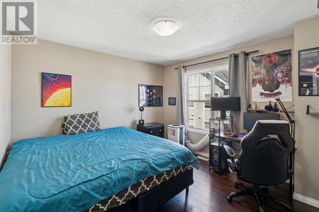 Single Family House for Sale in  New Brighton Gardens SE New Brighton Calgary 