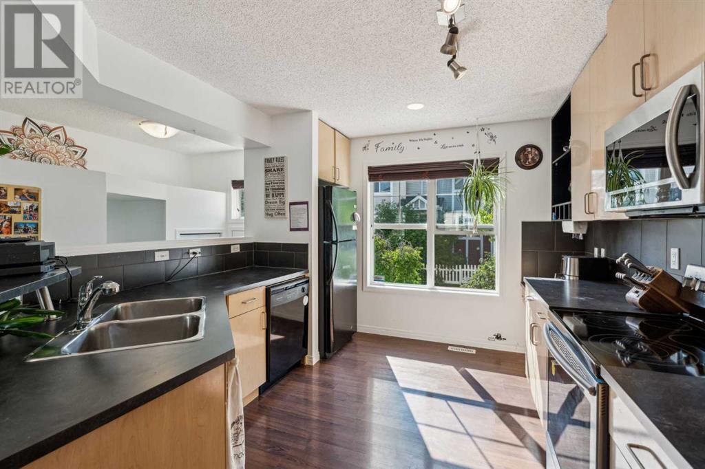 Single Family House for Sale in  New Brighton Gardens SE New Brighton Calgary 