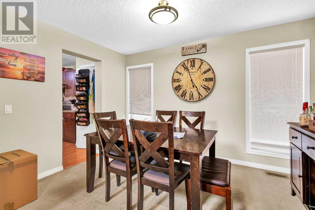 Single Family House for Sale in  covepark Rise NE Coventry Hills Calgary 