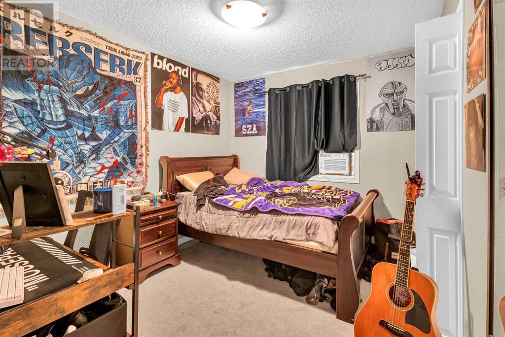 Single Family House for Sale in  covepark Rise NE Coventry Hills Calgary 