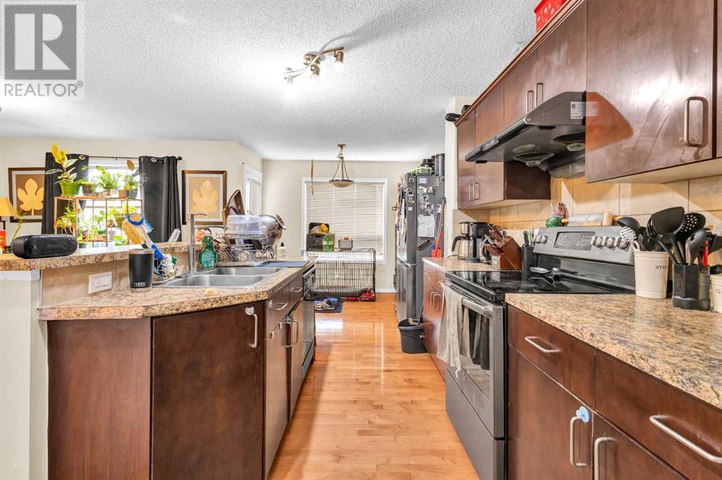 Single Family House for Sale in  covepark Rise NE Coventry Hills Calgary 