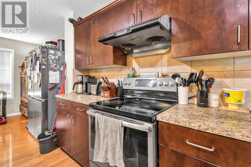 Single Family House for Sale in  covepark Rise NE Coventry Hills Calgary 