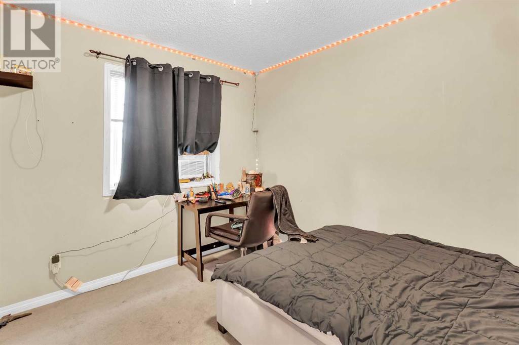 Single Family House for Sale in  covepark Rise NE Coventry Hills Calgary 