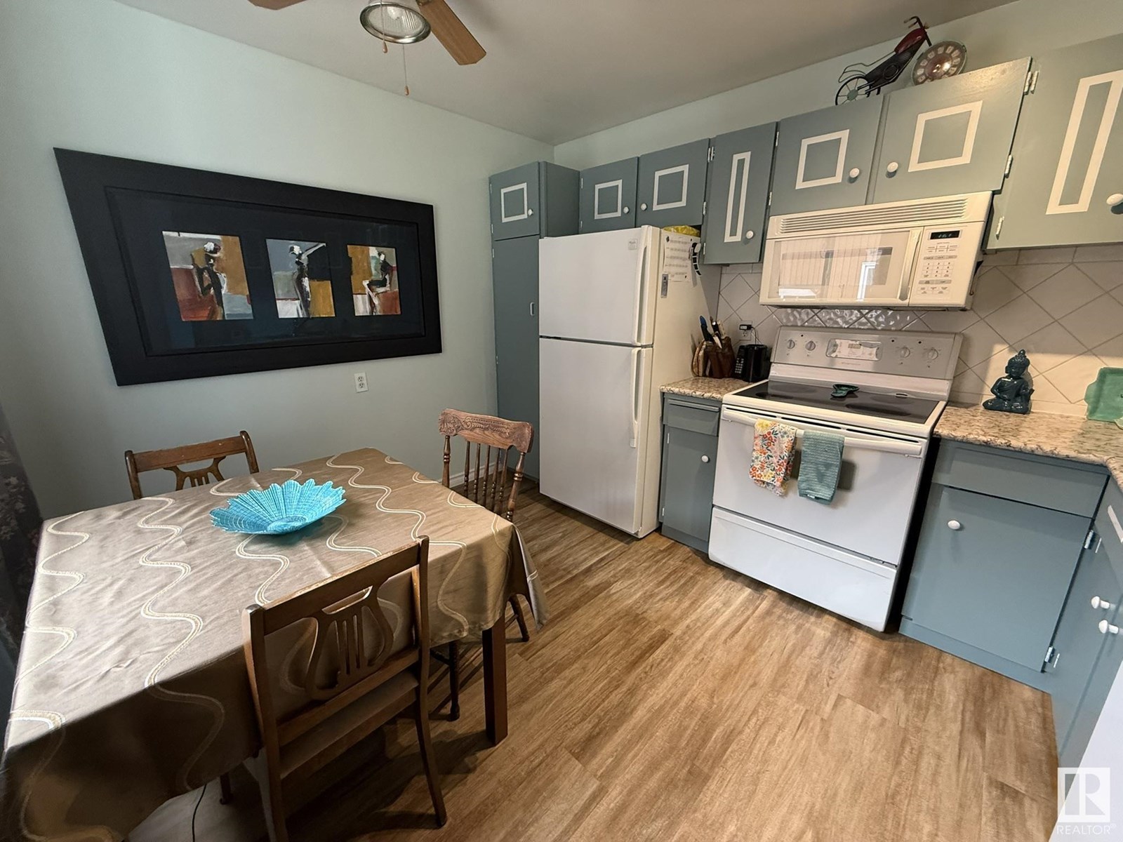 Photo 40 of 18525 66 Av Nw, Edmonton AB