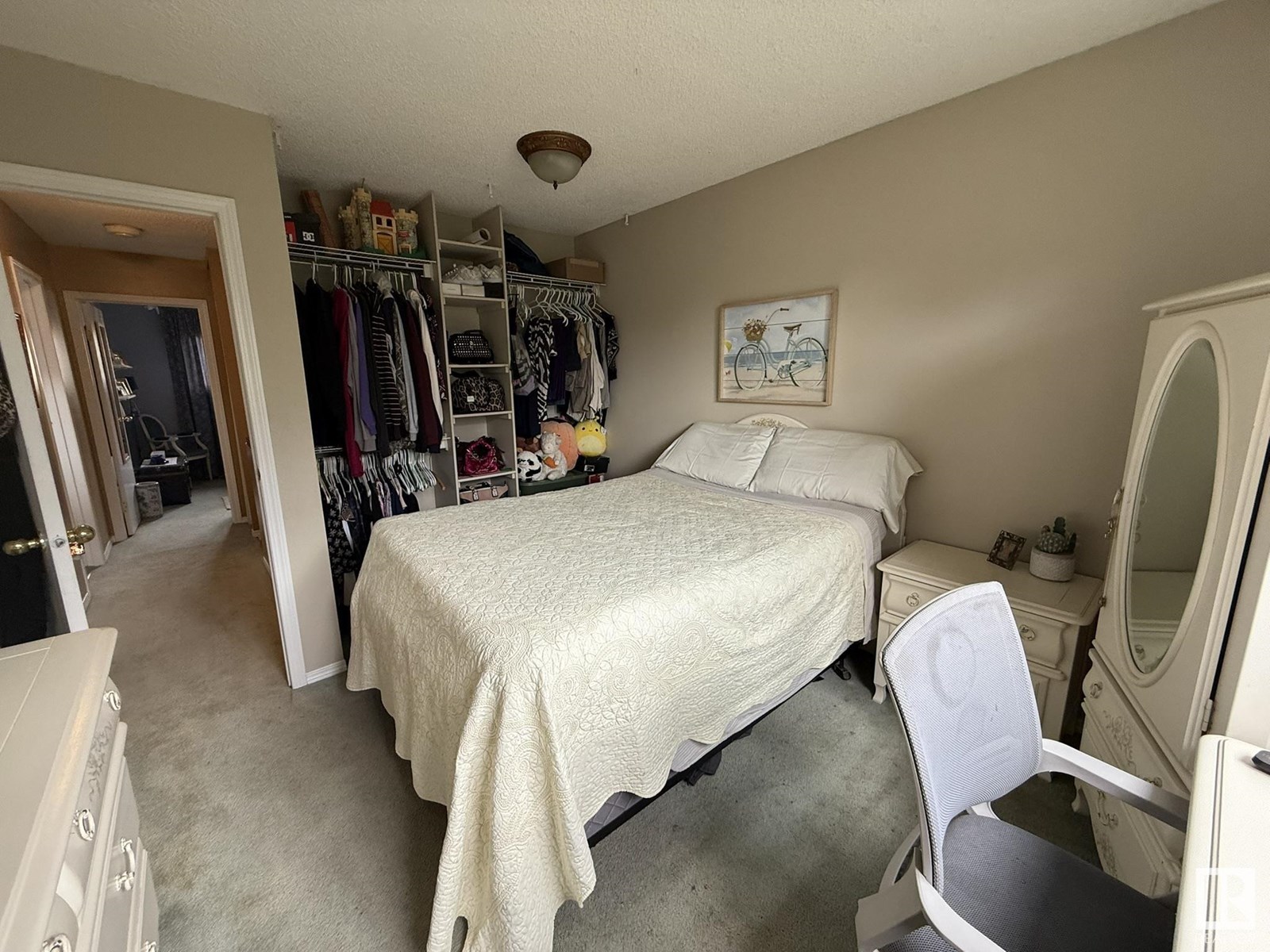 Photo 5 of 18525 66 Av Nw, Edmonton AB