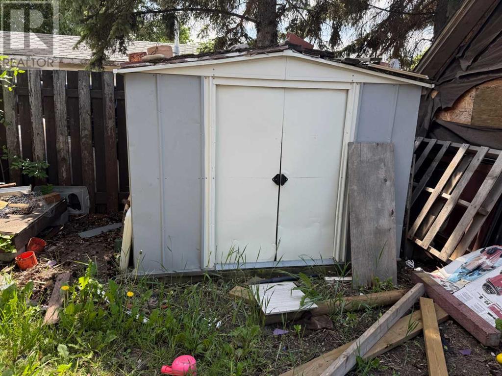 Single Family House Bungalow for Sale in  Doverglen Crescent SE Dover Calgary 