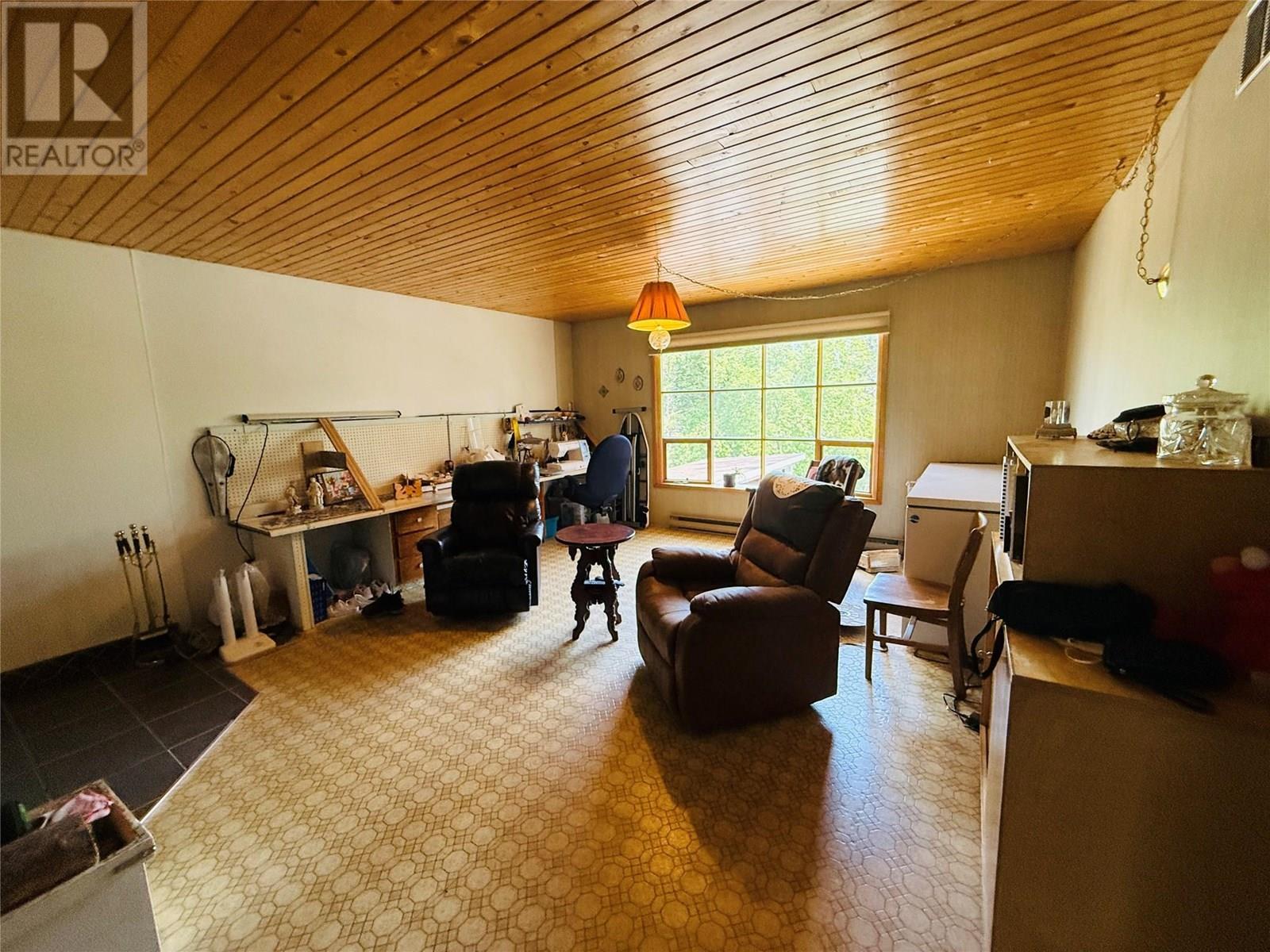 1410 10A Avenue, Invermere