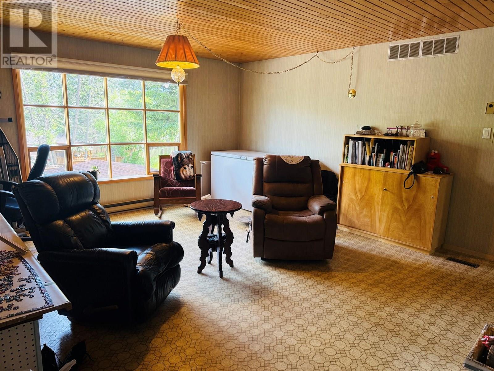 1410 10A Avenue, Invermere