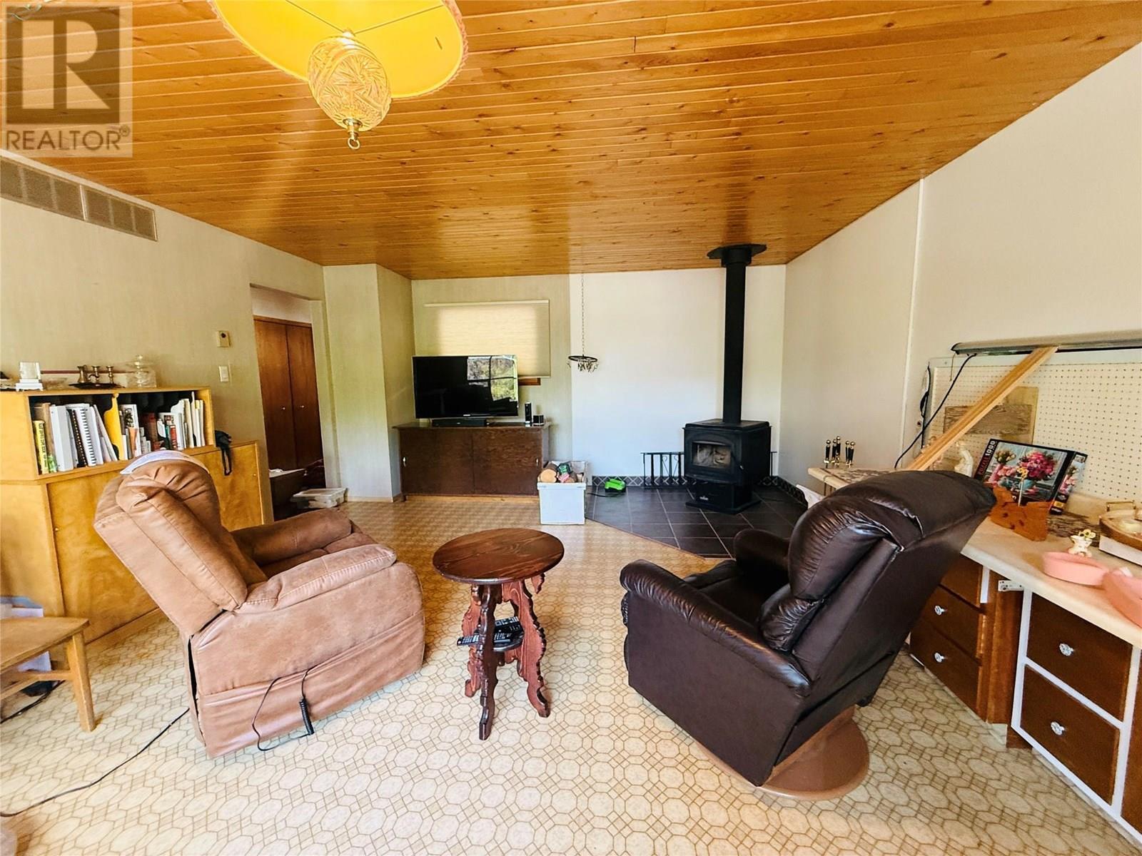1410 10A Avenue, Invermere