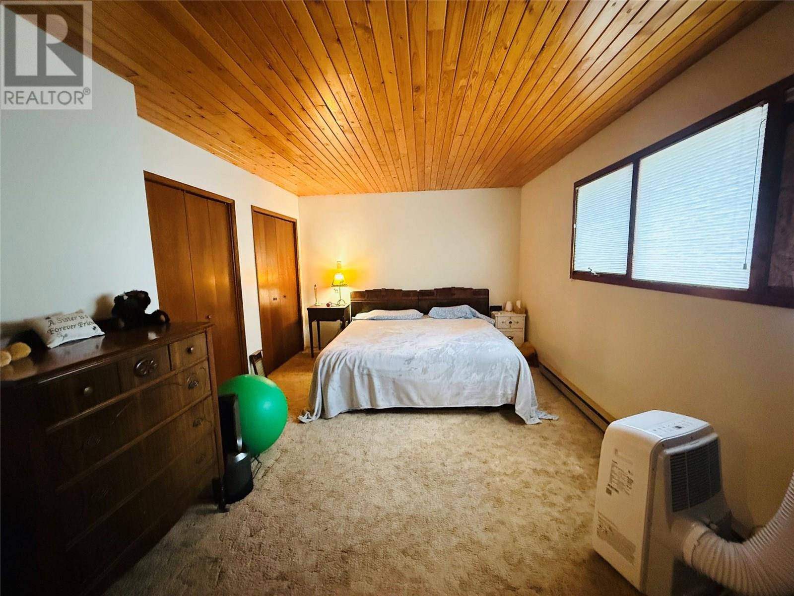 1410 10A Avenue, Invermere