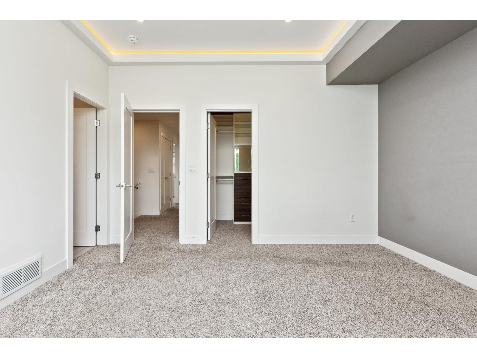 Photo 12 of 7 15177 60 Avenue, Surrey BC