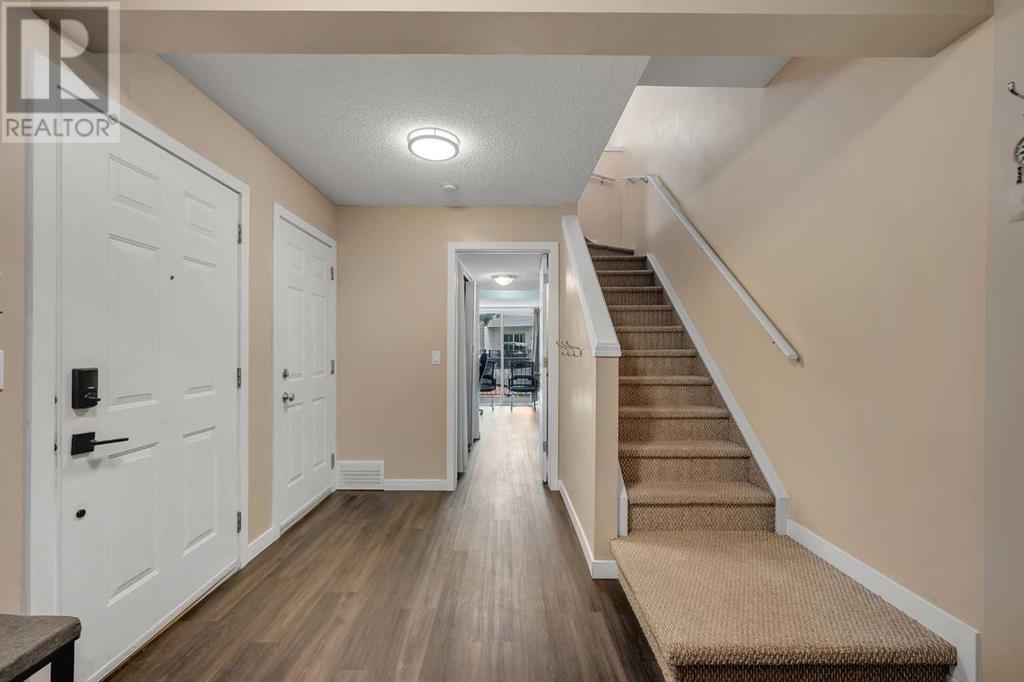Single Family House for Sale in   Hidden Hills Terrace NW Hidden Valley Calgary 