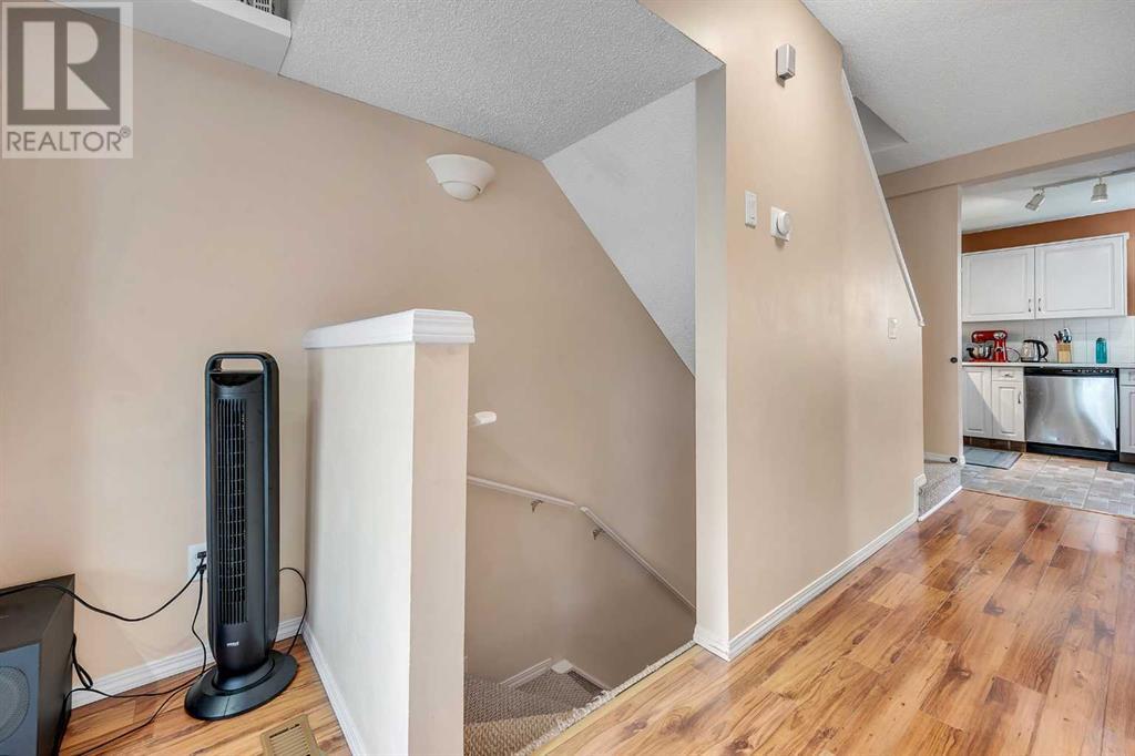 Single Family House for Sale in   Hidden Hills Terrace NW Hidden Valley Calgary 