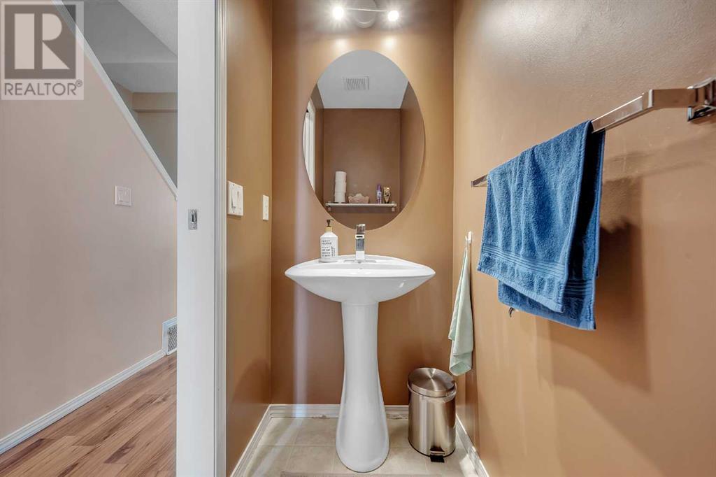 Single Family House for Sale in   Hidden Hills Terrace NW Hidden Valley Calgary 