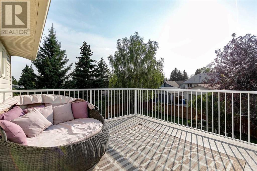 Single Family House for Sale in  Millbank Court SW Millrise Calgary 