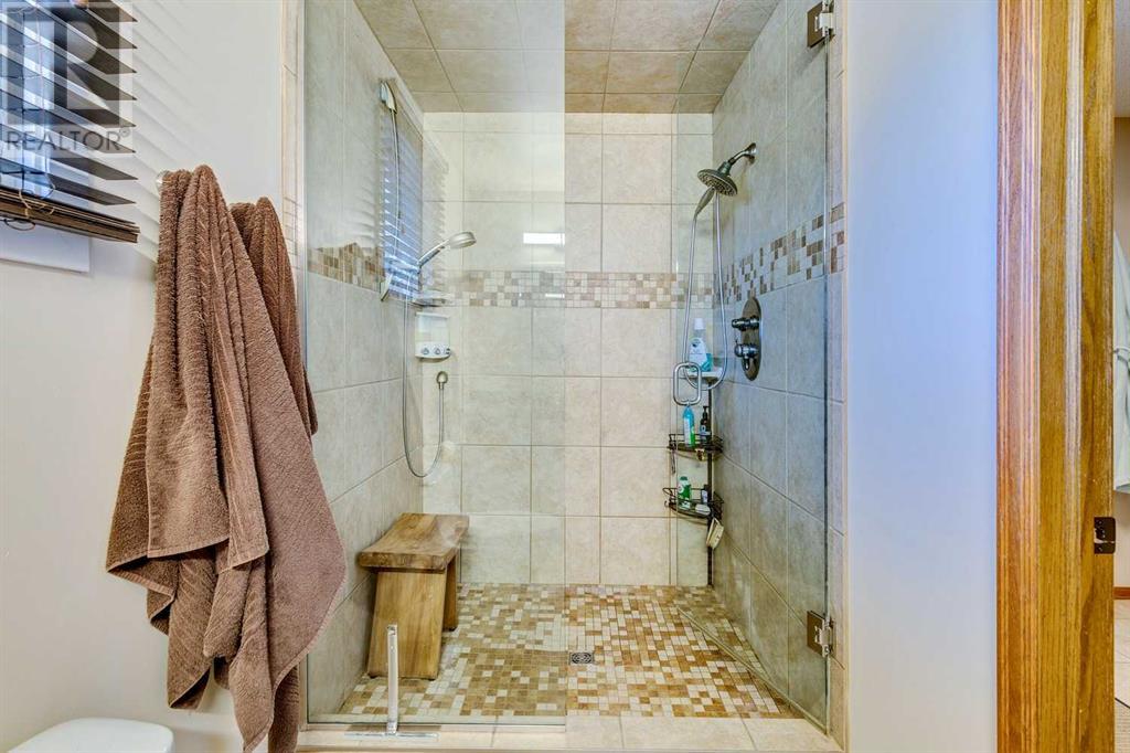 Single Family House for Sale in  Millbank Court SW Millrise Calgary 