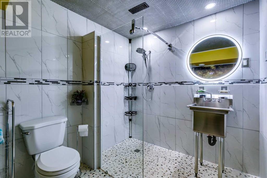 Single Family House for Sale in  Millbank Court SW Millrise Calgary 