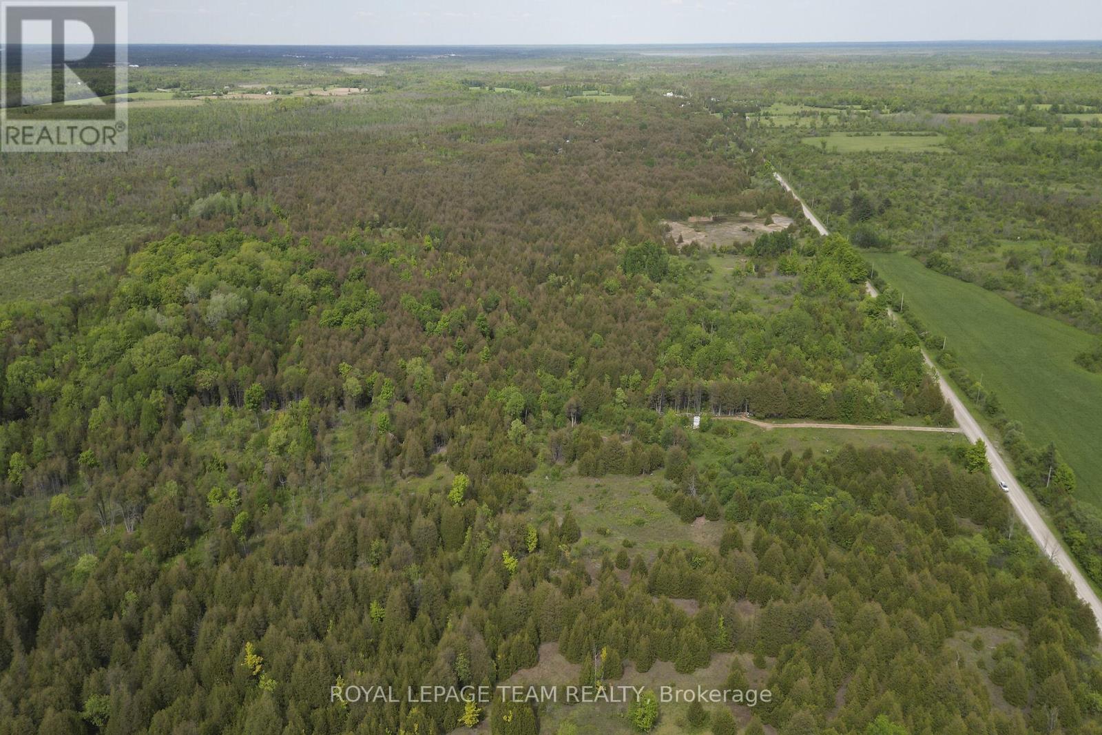 Photo 5 of 688 Kitley Line 8 Road, Elizabethtownkitley ON