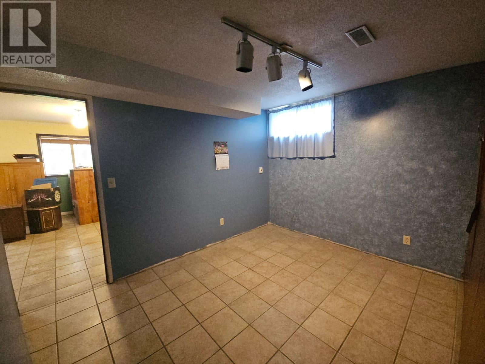 5316 Hillside Avenue NW, Chetwynd