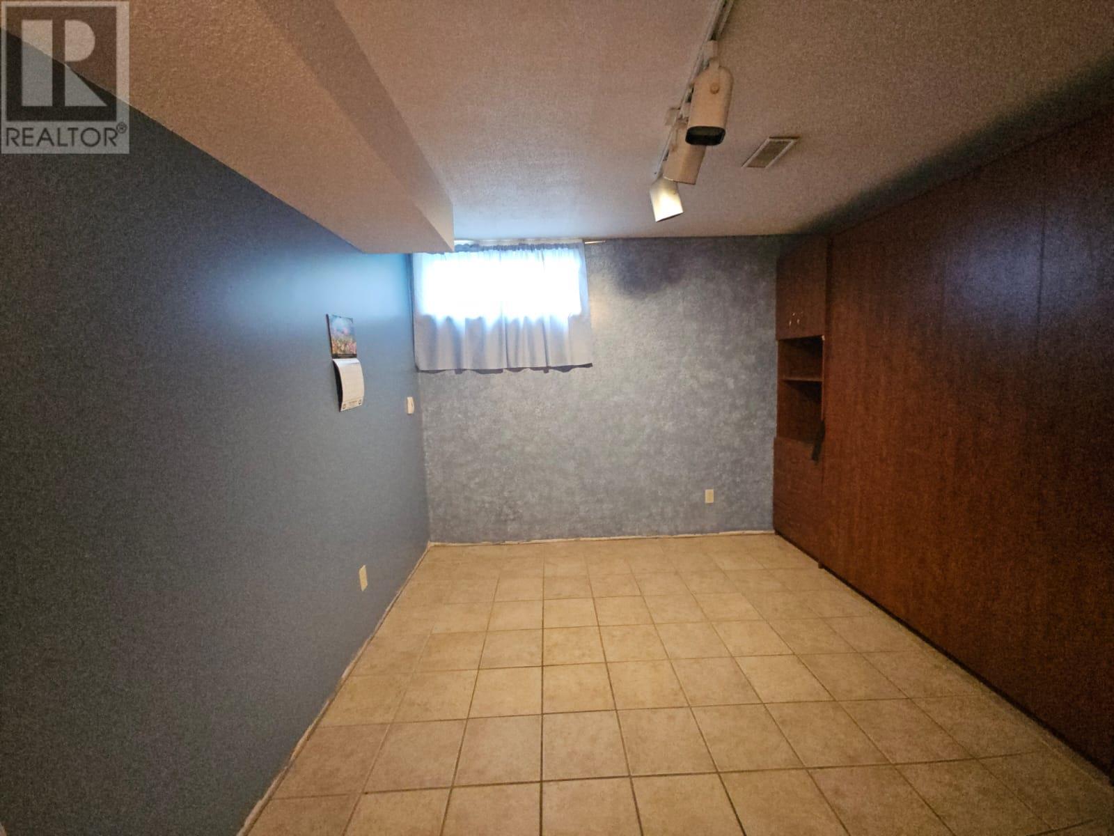 5316 Hillside Avenue NW, Chetwynd