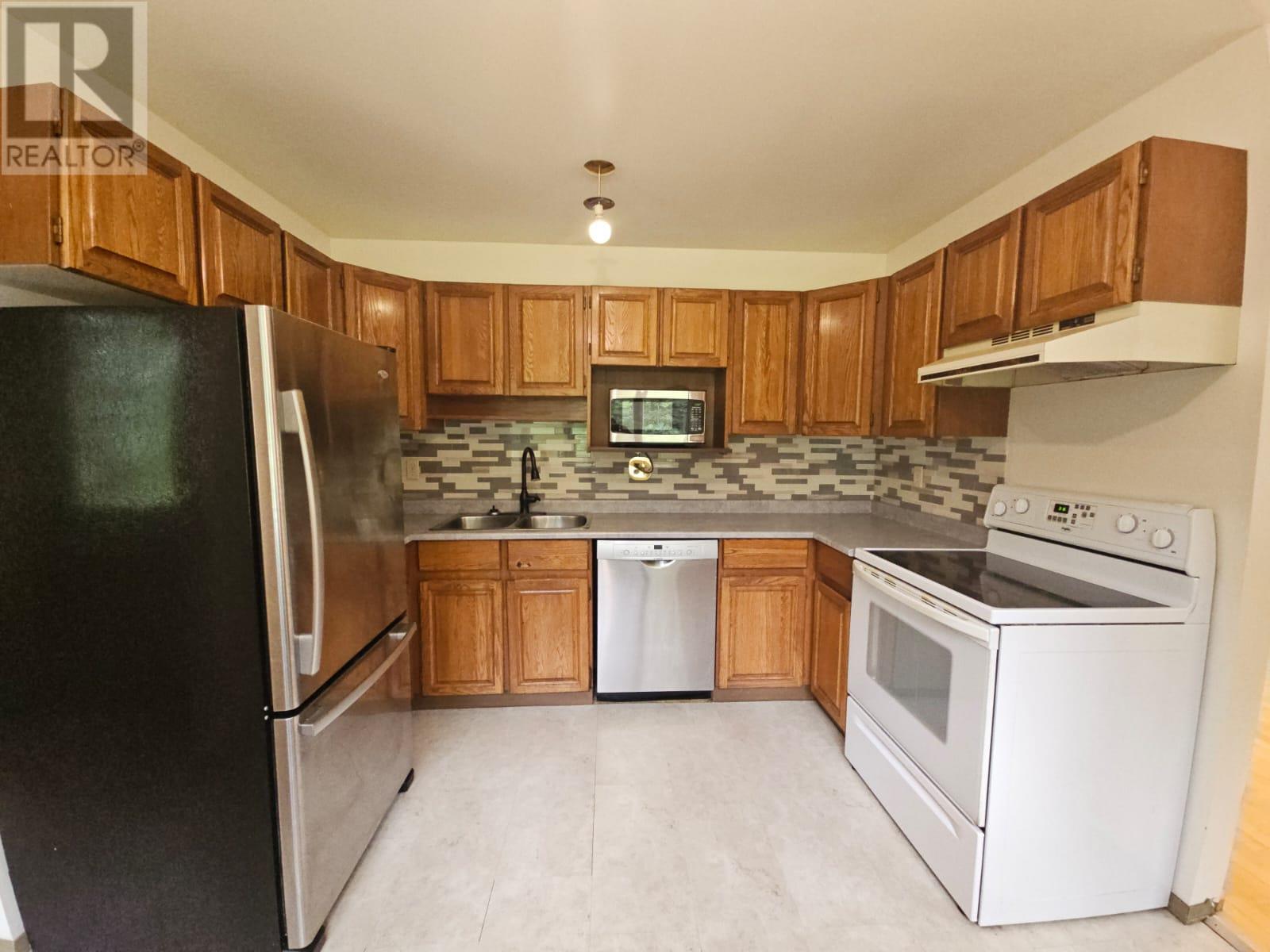 5316 Hillside Avenue NW, Chetwynd