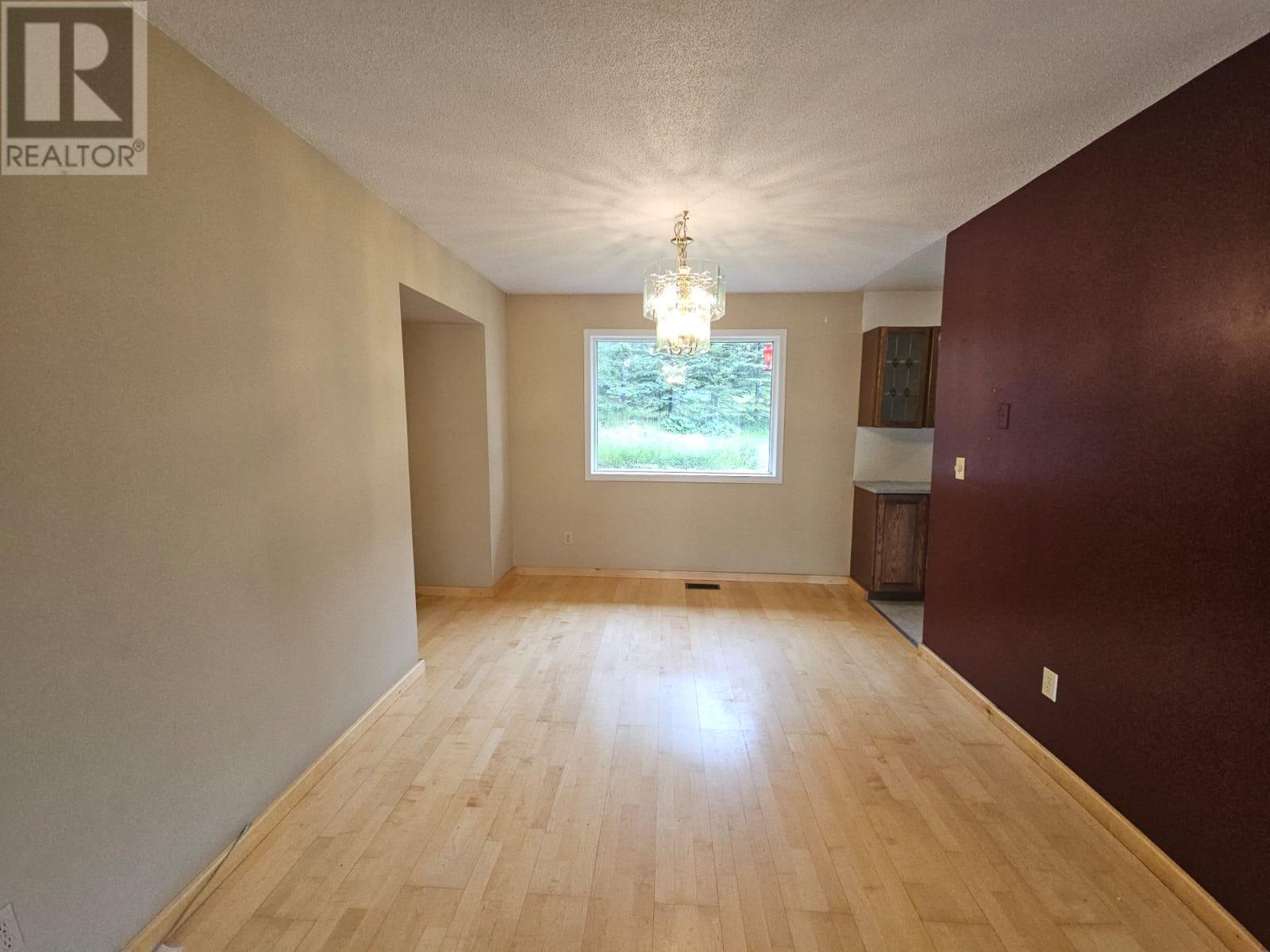 5316 Hillside Avenue NW, Chetwynd