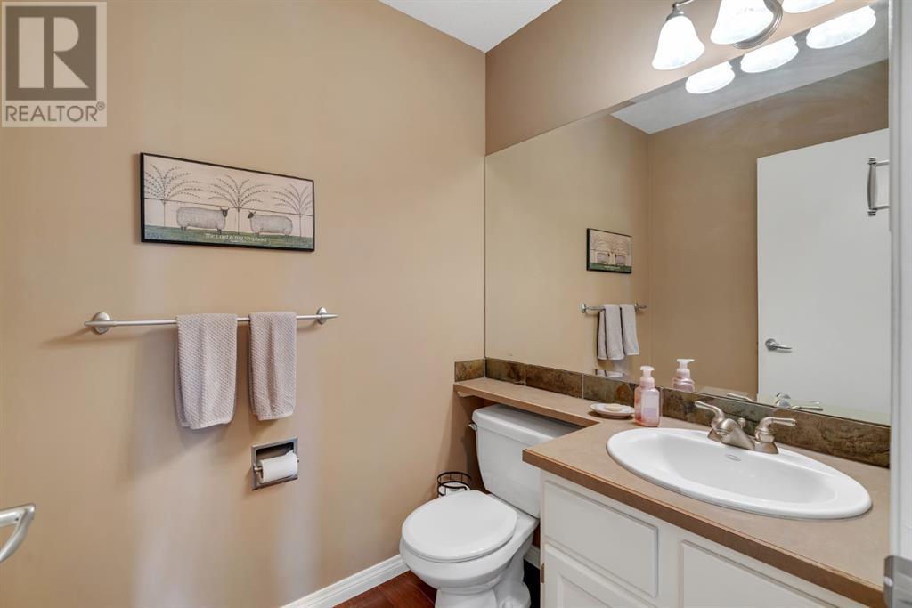 Single Family House for Sale in  Evergreen Terrace SW Evergreen Calgary 